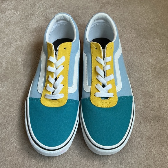 Vans Color-Block Ladies Sneakers - Picture 2 of 7